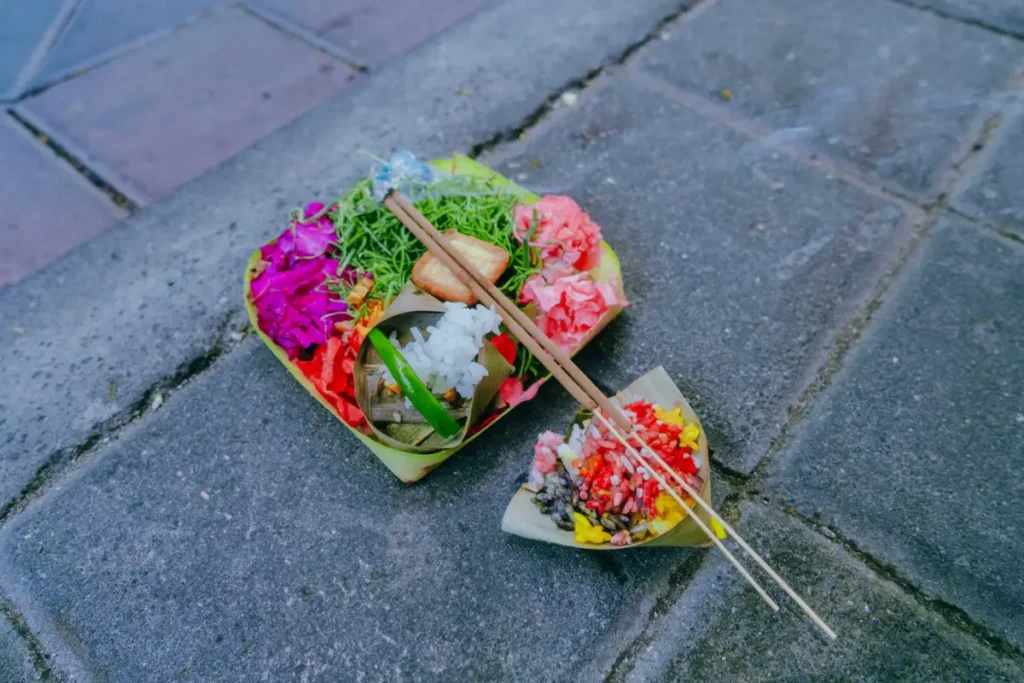 canang-sari-offerings-dont-step
