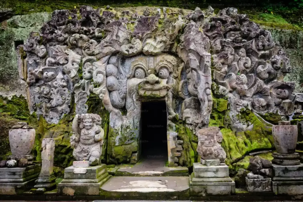 Goa-gajah-historic