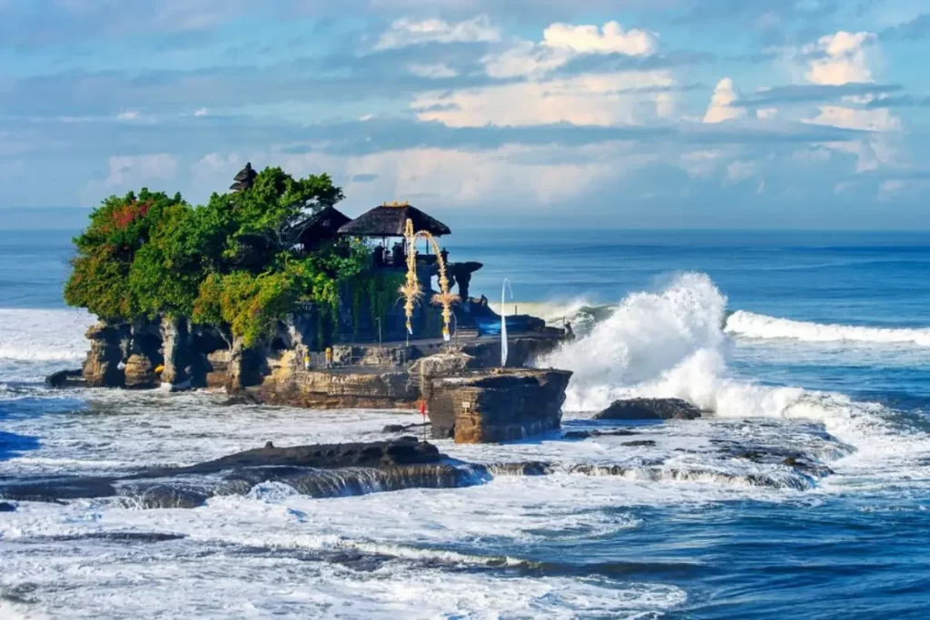 tanah-lot-temple